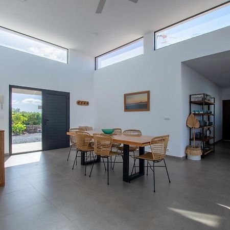 North Shore Villas, Villa Makai, Heated & Shared Pool ลาคาเรส ภายนอก รูปภาพ