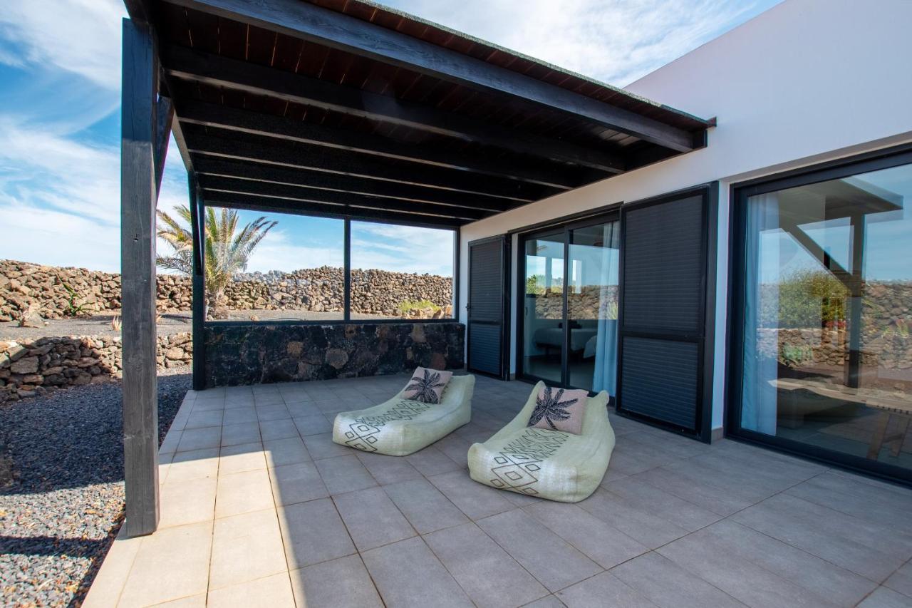 North Shore Villas, Villa Makai, Heated & Shared Pool ลาคาเรส ภายนอก รูปภาพ