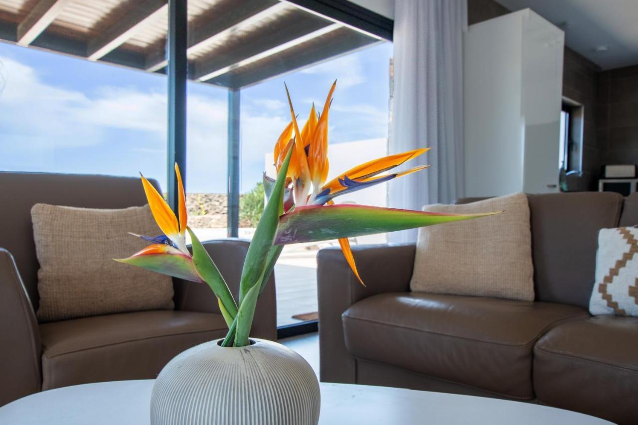 North Shore Villas, Villa Makai, Heated & Shared Pool ลาคาเรส ภายนอก รูปภาพ
