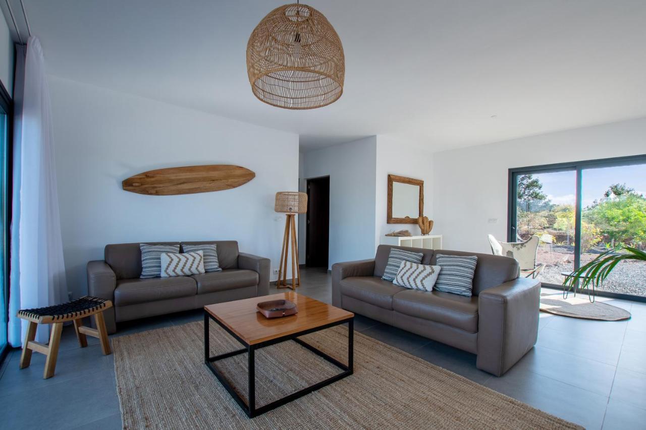 North Shore Villas, Villa Makai, Heated & Shared Pool ลาคาเรส ภายนอก รูปภาพ