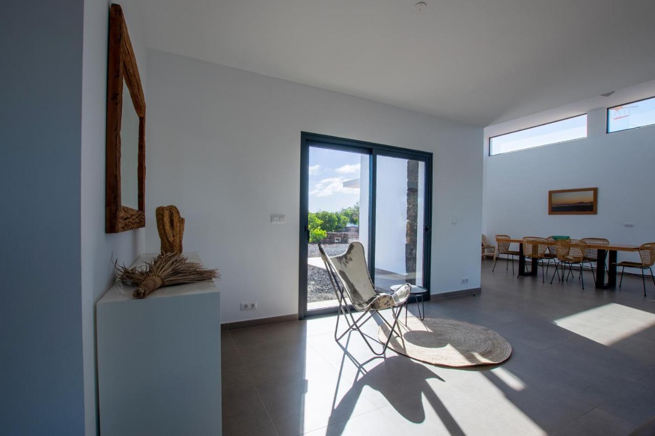 North Shore Villas, Villa Makai, Heated & Shared Pool ลาคาเรส ภายนอก รูปภาพ